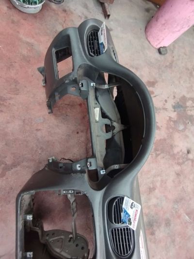 Accent yumurta kasa göğüs