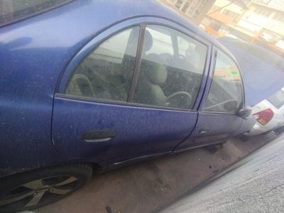 Accent yumurta kasa sağ 2 kapı sağ arka çamurluk