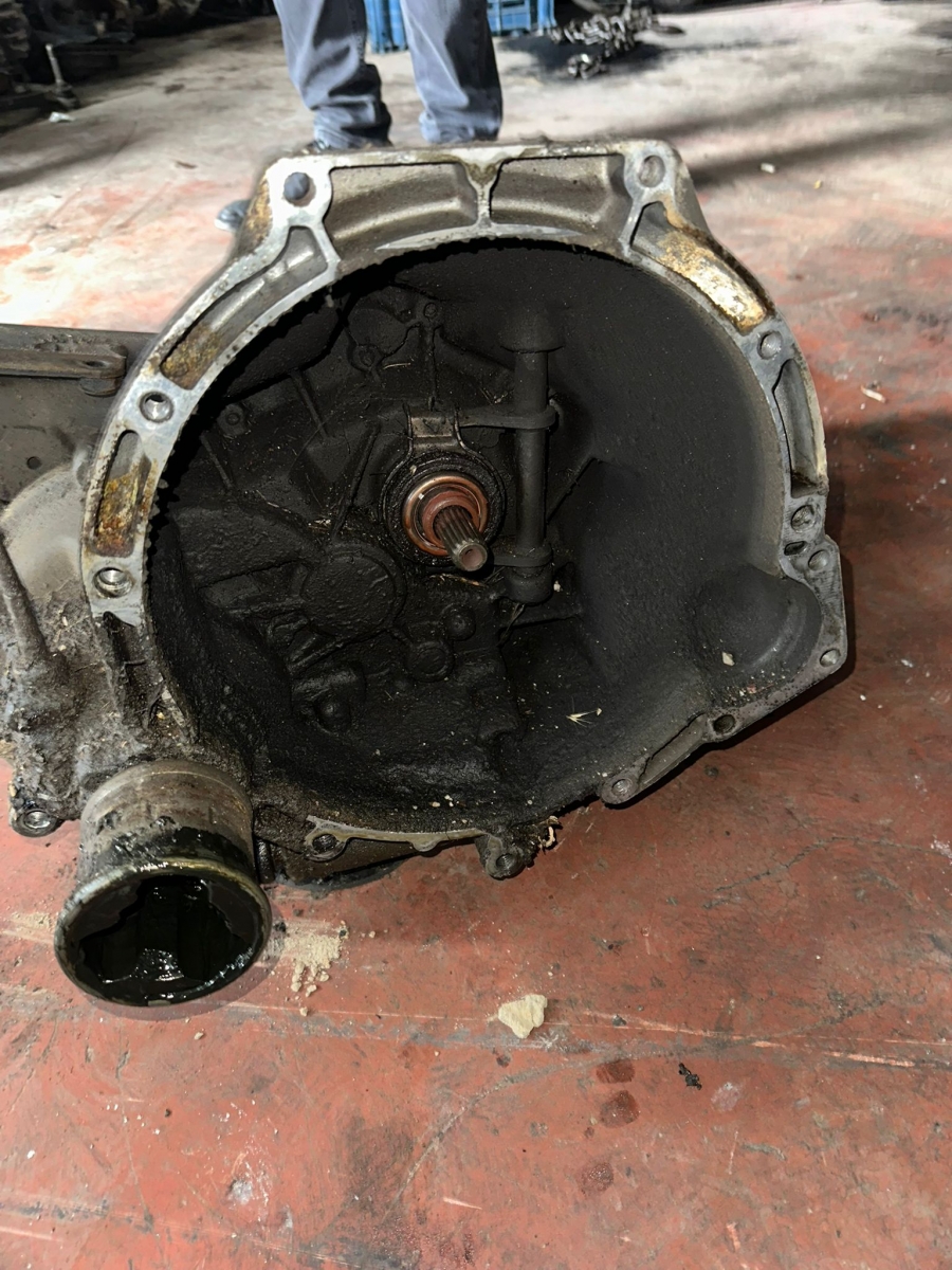 Ford escort önden marşlı şanzuman